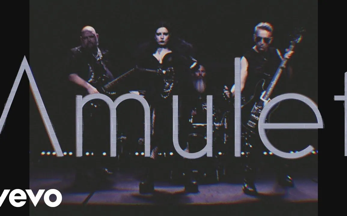 Amulet a dévoilé I am the Dark, extrait de The Dark 1 Amulet a dévoilé I am the Dark, extrait de The Dark