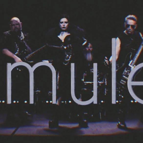Amulet a dévoilé I am the Dark, extrait de The Dark 2 Amulet a dévoilé I am the Dark, extrait de The Dark