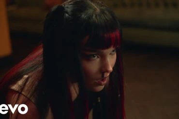 Dove Cameron a sorti le clip de do the math 34 Dove Cameron a sorti le clip de do the math