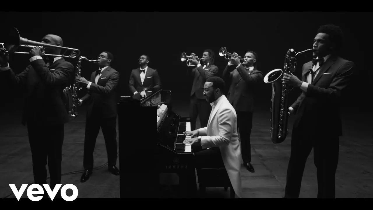 John Legend a sorti Bodies On The Floor le 26 octobre 3 Miniature du clip de John Legend - Bodies On The Floor