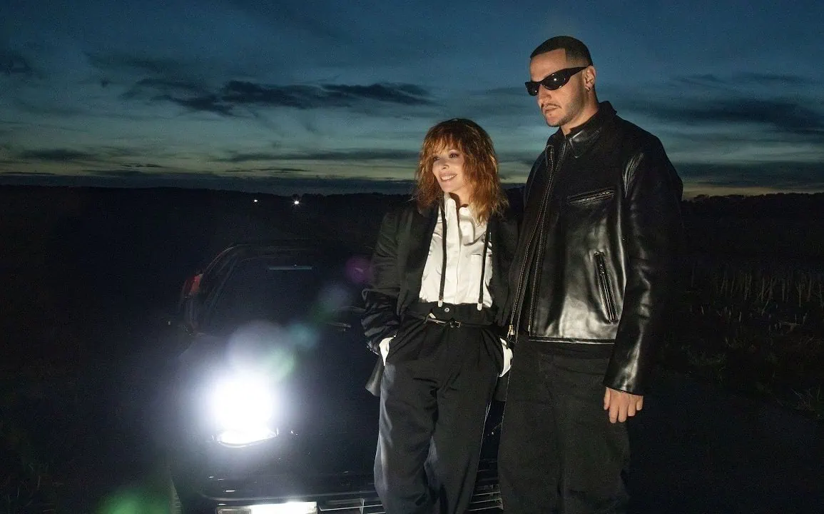 Mylène Farmer a publié le clip de Combien pour la nuit 1 Mylène Farmer a publié le clip de Combien pour la nuit